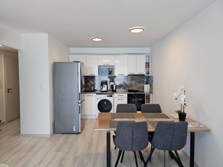 Pearl Dingi Apartman - Chambres d'hôtes Siófok