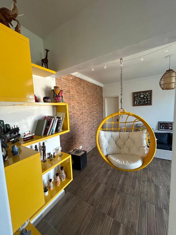 Private pool, close to the beach, and pet-friendly - Chambres d'hôtes Guarujá