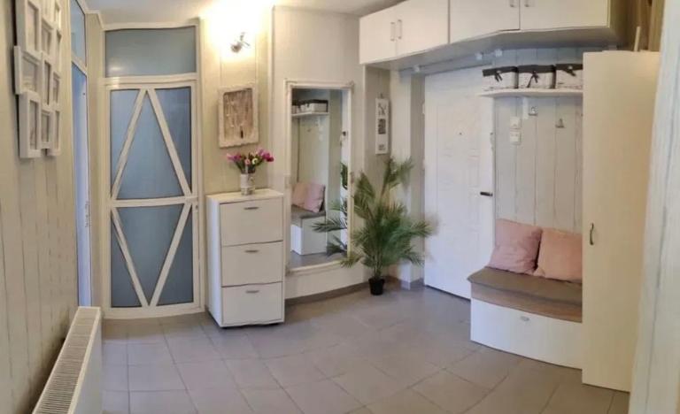 Saturn Cozy Stay - B&B Mangalia