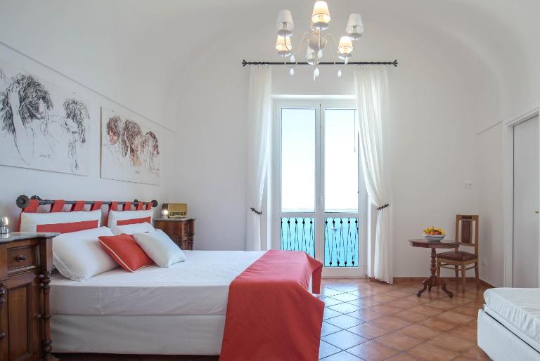 Starhost - CASA BETTINA enchanting seaview - Chambres d'hôtes Vietri sul Mare