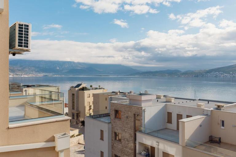 Bella Vista Kumbor Apartments - Chambres d'hôtes Baošići