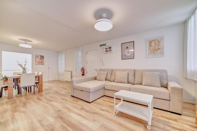 Zapateria 41 by Clabao - B&B Pamplona