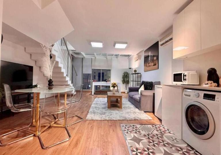 Loft Duplex Naffah - B&B Madrid