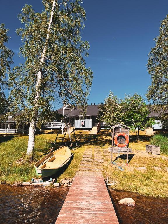 Talviranta - Lakefront Cottage - Ruka-Pyhä 2x SKIPASSES included - Free Skibus doorstep - B&B Ruka