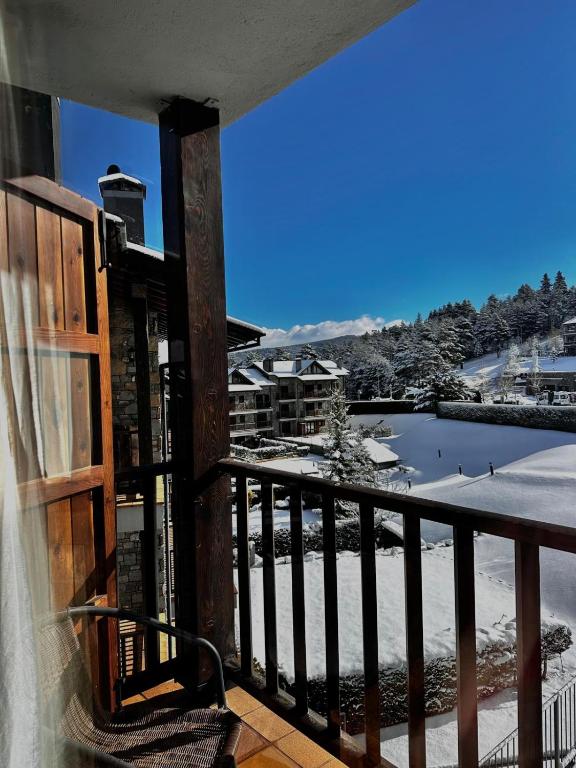 Apartamento a pie de pistas - B&B La Molina
