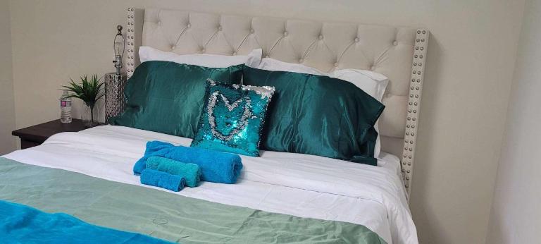 Near YVR&Metro 2nd Floor Seperate Entrance 4Bedrooms&2Bathrooms Cozy Home - B&B Richmond