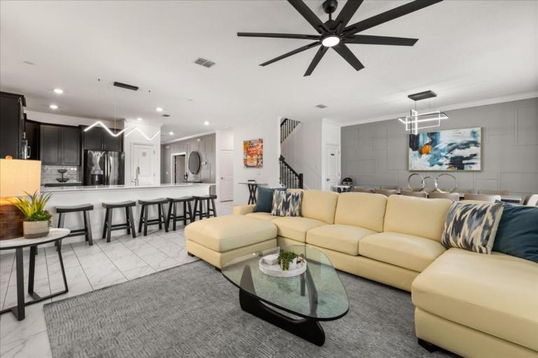 8 Bedrooms 5 Bathrooms Storey Lake 2770 Ow - B&B Kissimmee