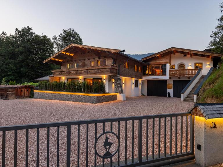 City Hide-Away Hahnenkamm Top 1 - B&B Kitzbühel