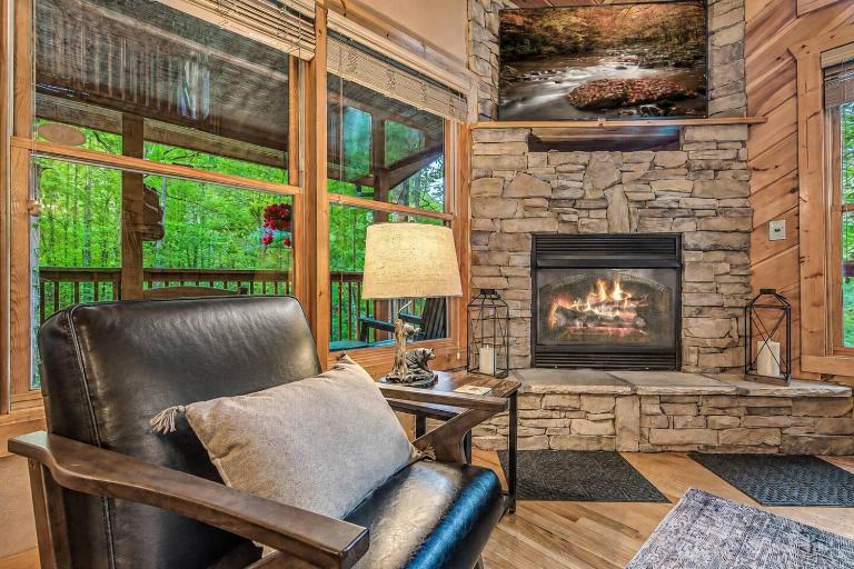 Family owned Cabin 6 miles to Gatlinburg downtown - B&B Gatlinburg
