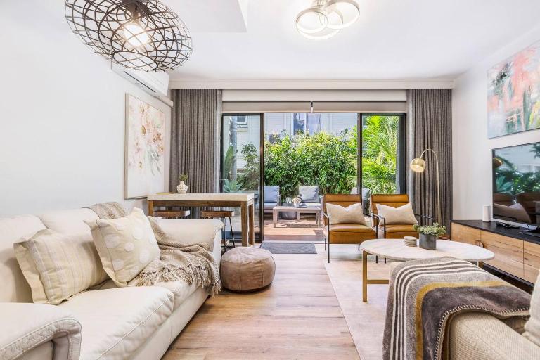 Leafy Glen Iris 3BR Courtyard Villa near Armadale - B&B Melbourne