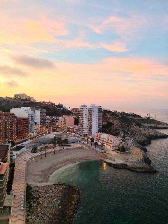 Amplio apartamento junto a la playa - Ferienwohnung Faro de Cullera