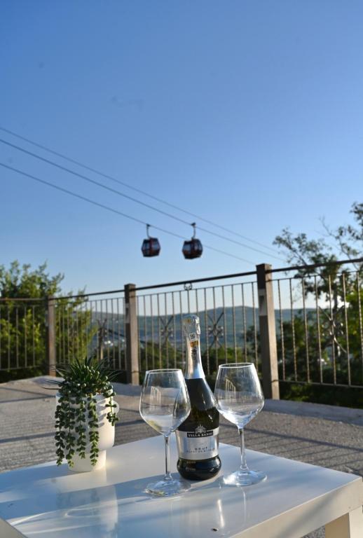 Whispering Heights Sea View - B&B Kotor