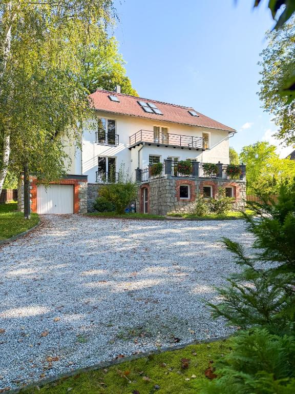 Apartamenty Moss - B&B Jelenia Góra