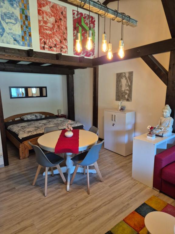 Ferienwohnung Atelier - Ferienwohnung Siegsdorf