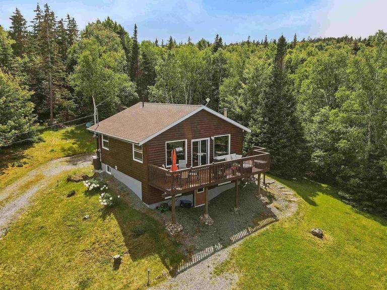 TheNatureDreamHouse - NovaScotia, Canada - Bed and Breakfast St. Peter's