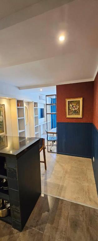 Neat Studio with a view at Paseo Colon 1458 - B&B Buenos Aires