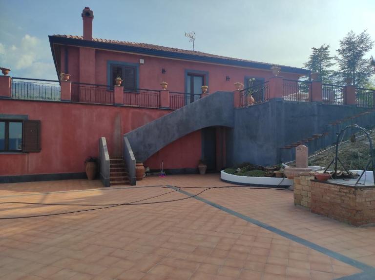 B&B La Vittoriana - Bed and Breakfast Passopisciaro