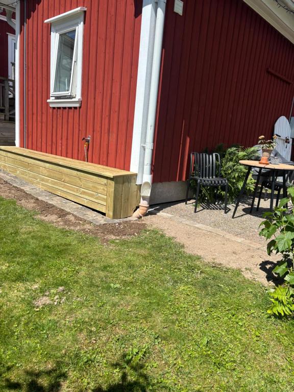 Guesthouse Holmen - B&B Färgelanda