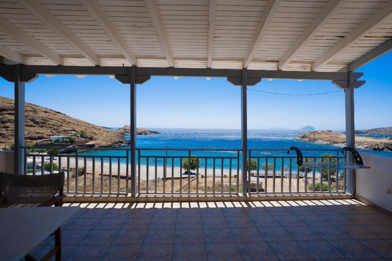 The Dream House on the Beach! -1st Floor - B&B Kýthnos