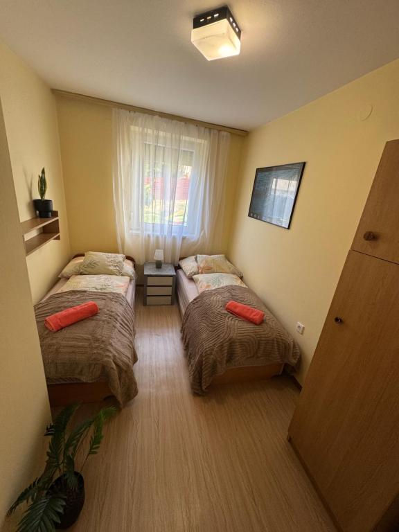 Manna Igal Apartman - B&B Igal