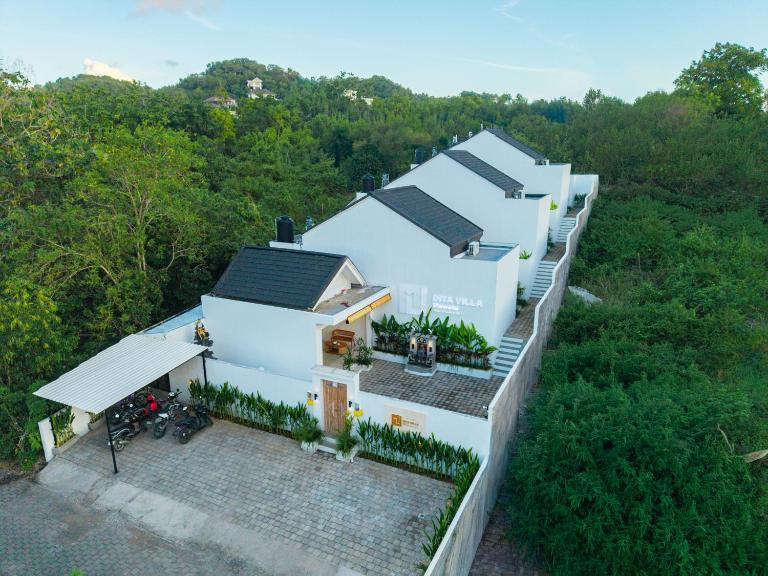 Dita Villa Uluwatu - B&B Uluwatu