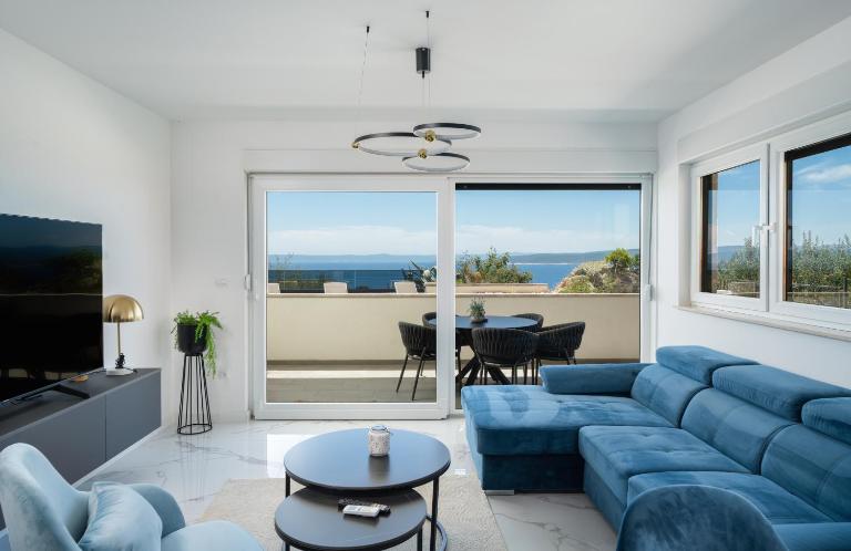 Luxury apartment with swimming pool - B&B Baška Voda