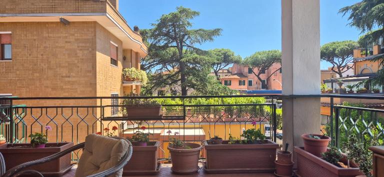 Quiet Apartment near Appia Antica 2 Bathrooms & Terraces - B&B Roma