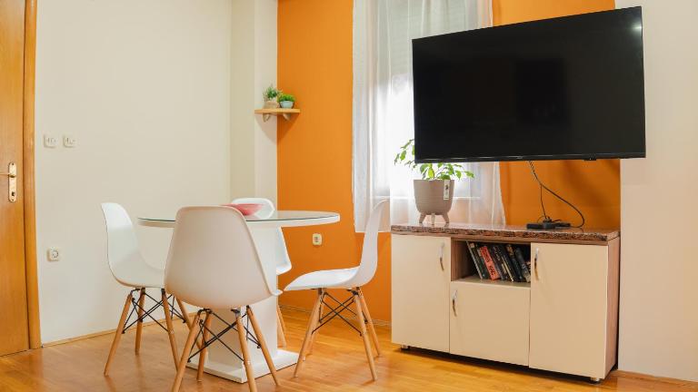 Nami Apartment - B&B Ocrida
