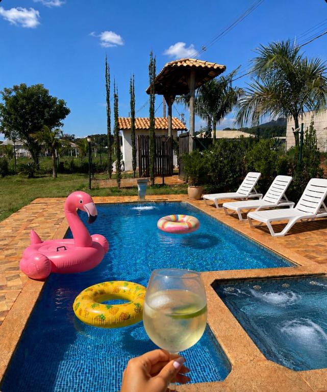 Sítio com piscina e hidromassagem em Igarapé - B&B Igarapé