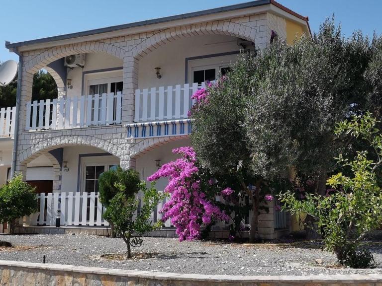 Villa Limun,Okrug Gornji - B&B Okrug Gornji