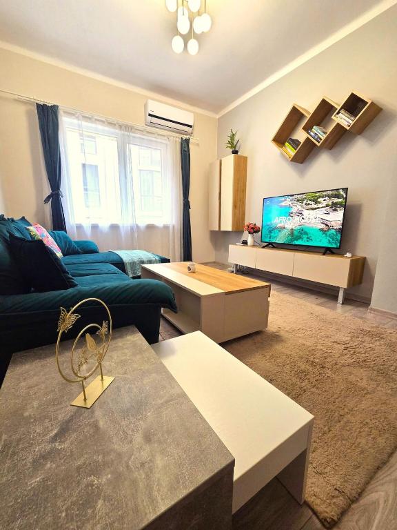 The Heart Of Sofia Apartament Steps from NDK - B&B Sofia