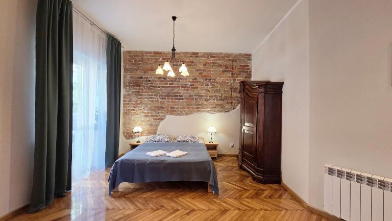 ENKLAWA Apartamenty - B&B Przemyśl