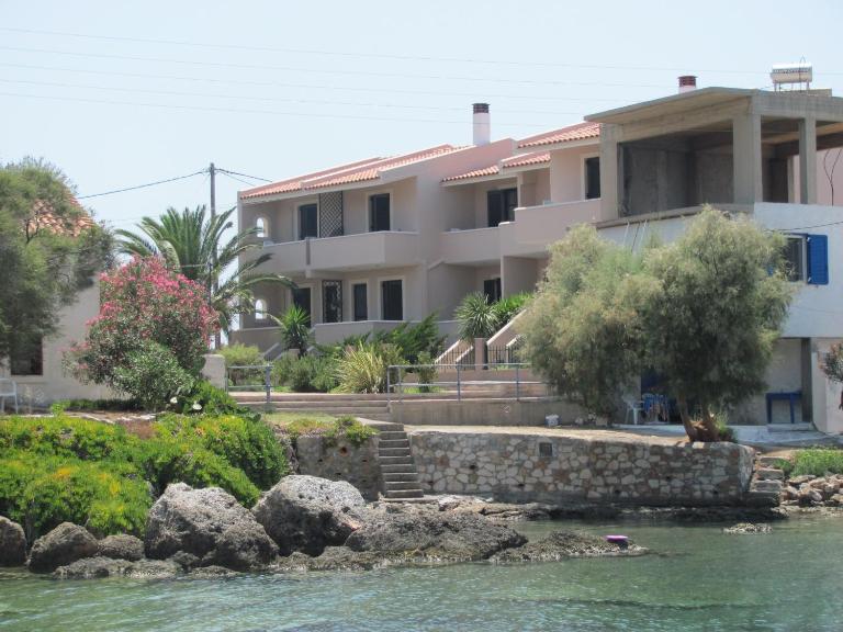 Lakonia Bay Apartments - B&B Archangelos