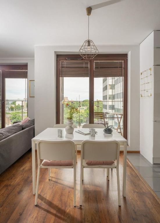 Walońska Comfort Apartment with Balcony ProperUNIT - B&B Breslavia