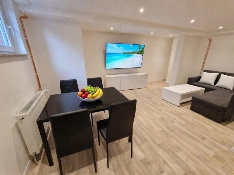 Ferienwohnung Atlantis &bull Modern & hochwertig &bull Glasfaser-WLAN &bull Hunde willkommen &bull Schlei & Ostsee - Ferienwohnung Stoltebüll