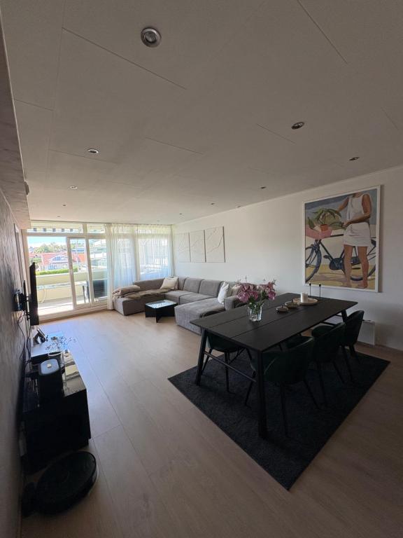 Central and modern apartment - Chambres d'hôtes Stavanger