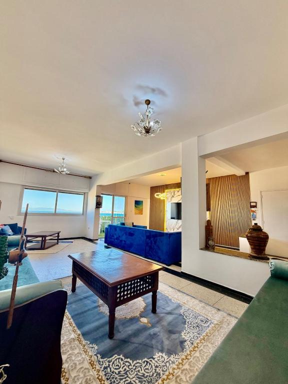 Bel appartement 2 chambres vue mer, plage à pied à tanger - Ferienwohnung Tanger
