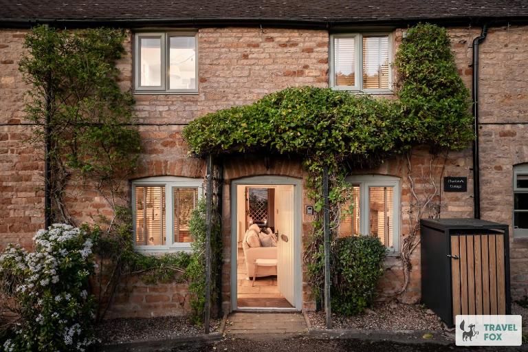 Charlotte's Cottage, a Charming Cotswolds Getaway - Bed and Breakfast Adlestrop