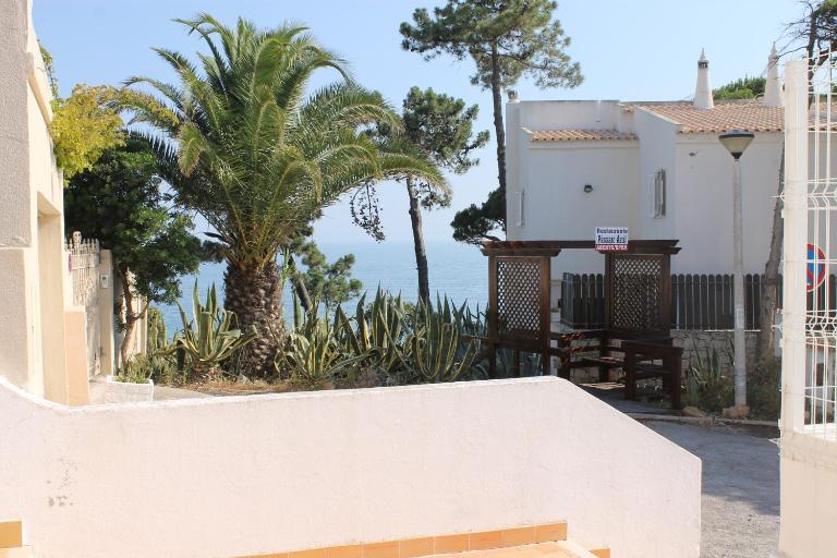 Apartamento T3 Gemeas 20m da Praia Olhos de Agua - B&B Albufeira