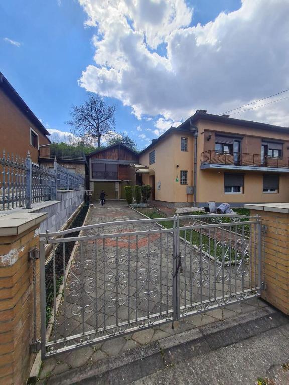 Apartman Bistrivoda 2 - Ferienwohnung Vogošća