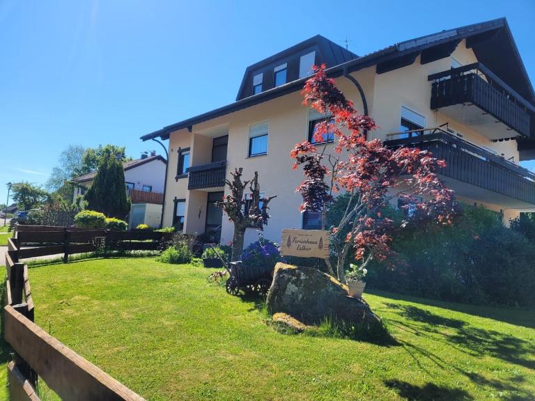 Ferienhaus Esther Wohnung Sinfonie - B&B Dietersweiler