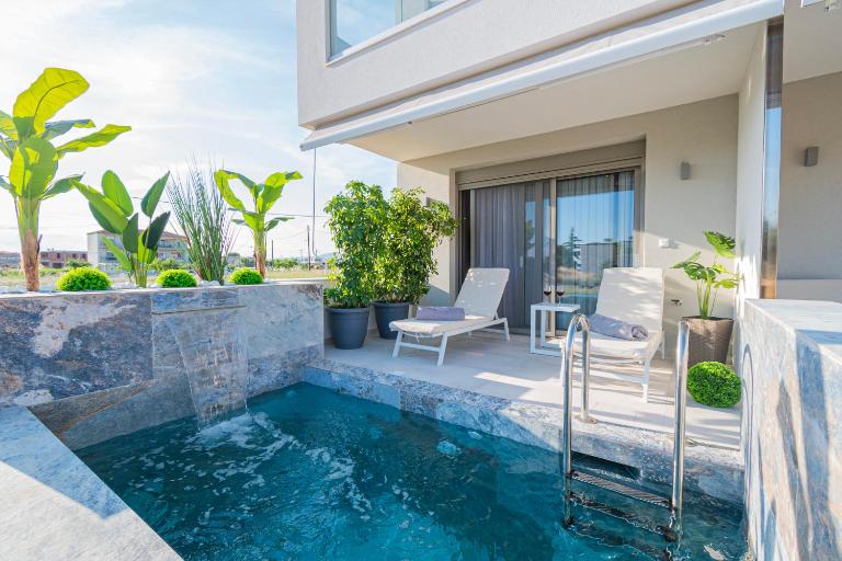 Aria Prive Pool Villas by RentalsPro - Portaria Beach - B&B Néa Moudhaniá