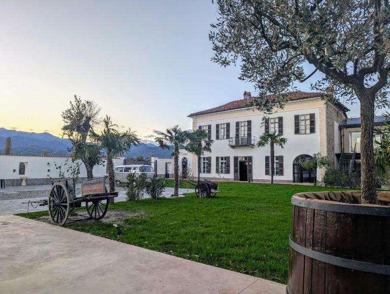 Corte Tegassa Pool & Spa - B&B Pinerolo