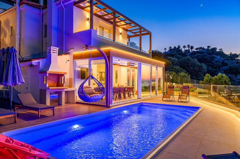 Sea & Sky Villa - Sunrise to Sunset Luxury - 3BDR Villa in Malia - B&B Mália