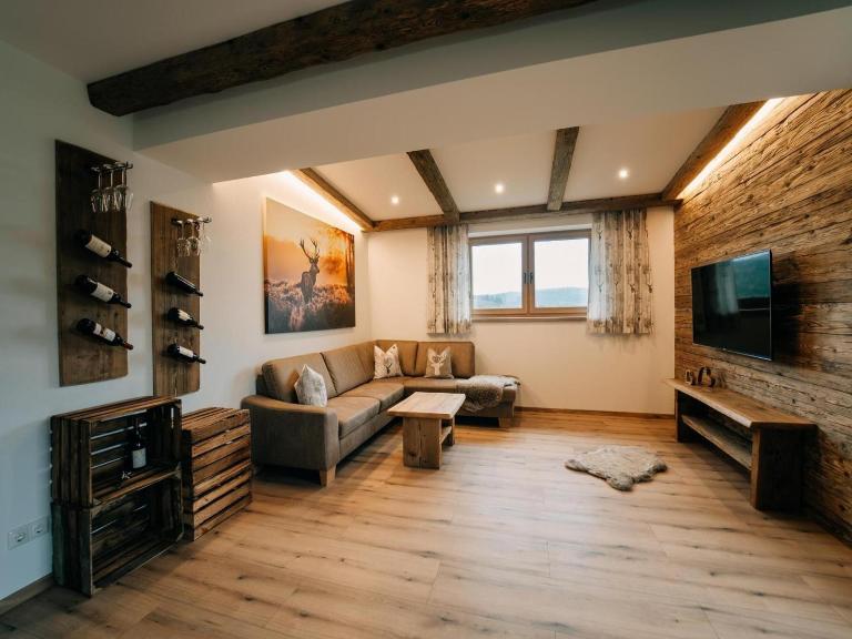 Chalet Skyloft - Wohlfühlzeit Naturdesign Chalet`s - Bed and Breakfast Rimbach
