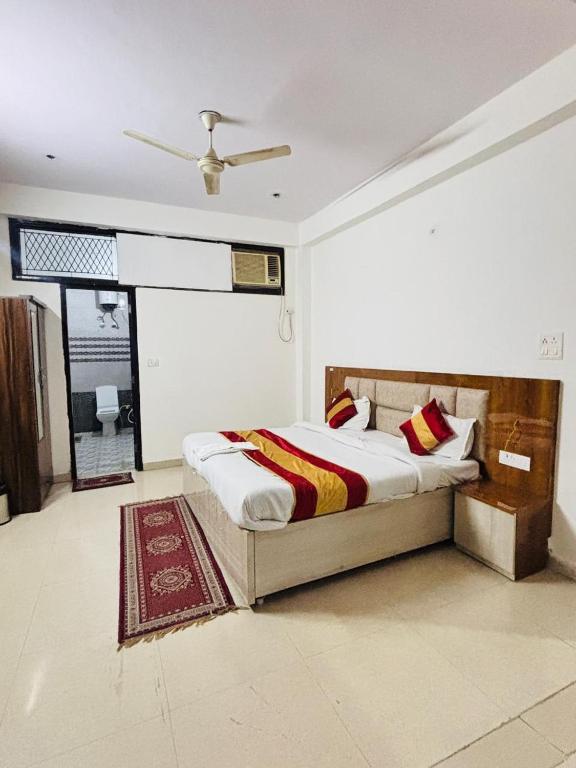 ADA Residency - Bed and Breakfast Noida