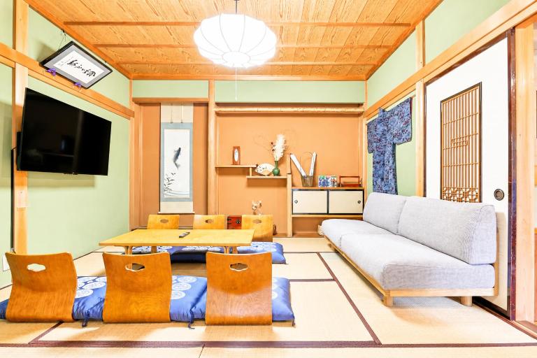Abode - Bed and Breakfast Takayama