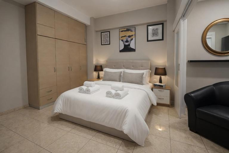 Piraeus Studio Royal No 1 - Bed and Breakfast Piraeus