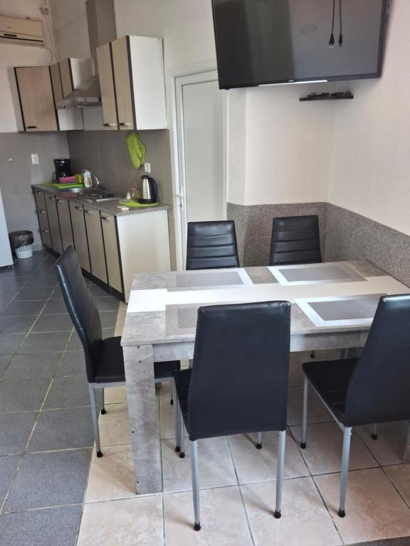 Apartments Petrovic - B&B Krimovice