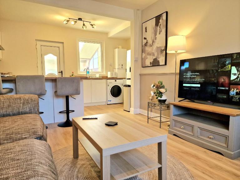 Bristol Road House, 2 Bedrooms, Parking & Garden - Chambres d'hôtes Kingston-upon-Hull